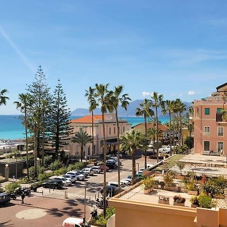 Thekeystudio,Tiramisu Nel Cuore Della Citta Bordighera Exterior photo